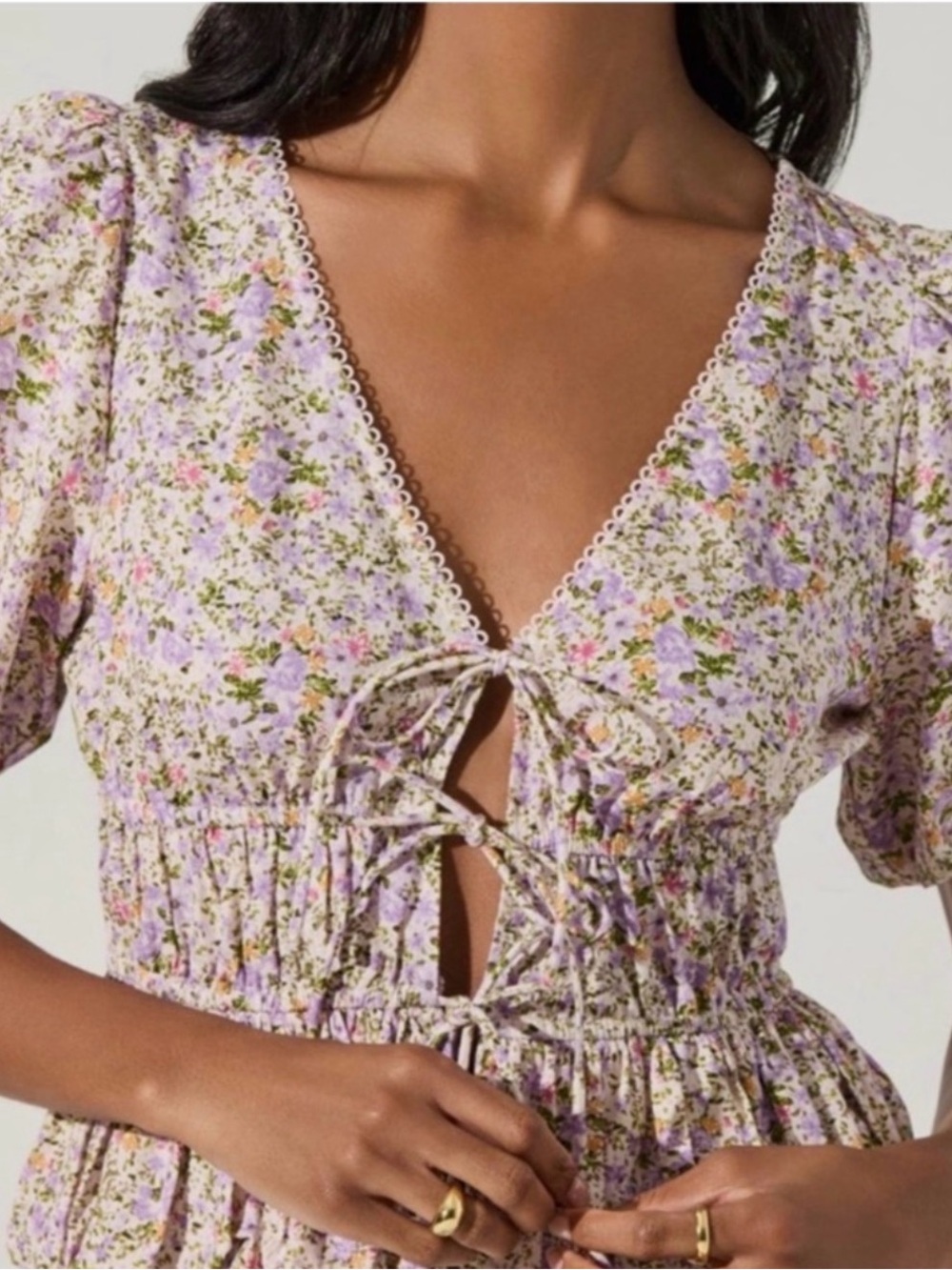 ASTR THE LABEL Lavender Floral Tie Front Puff Sleeve Top NWT Small